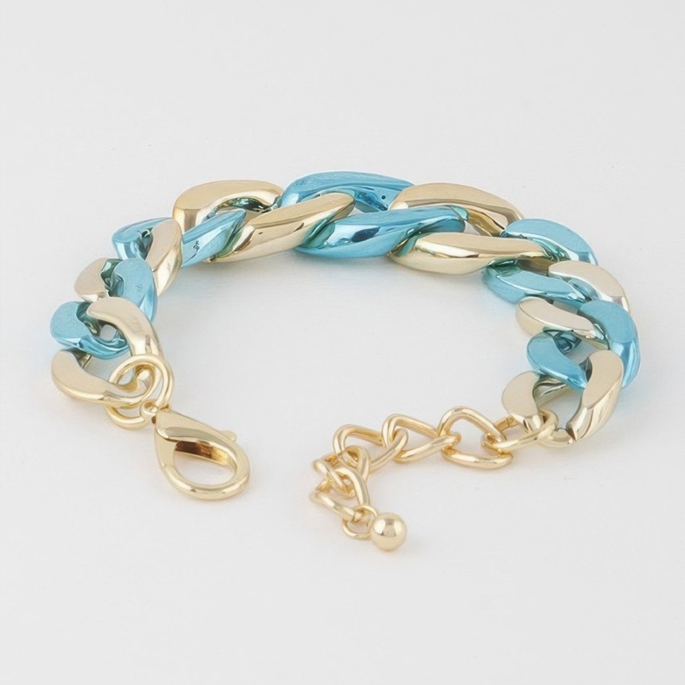 Two Toned Twisted Chain Bracelet - Picture 3 of 4